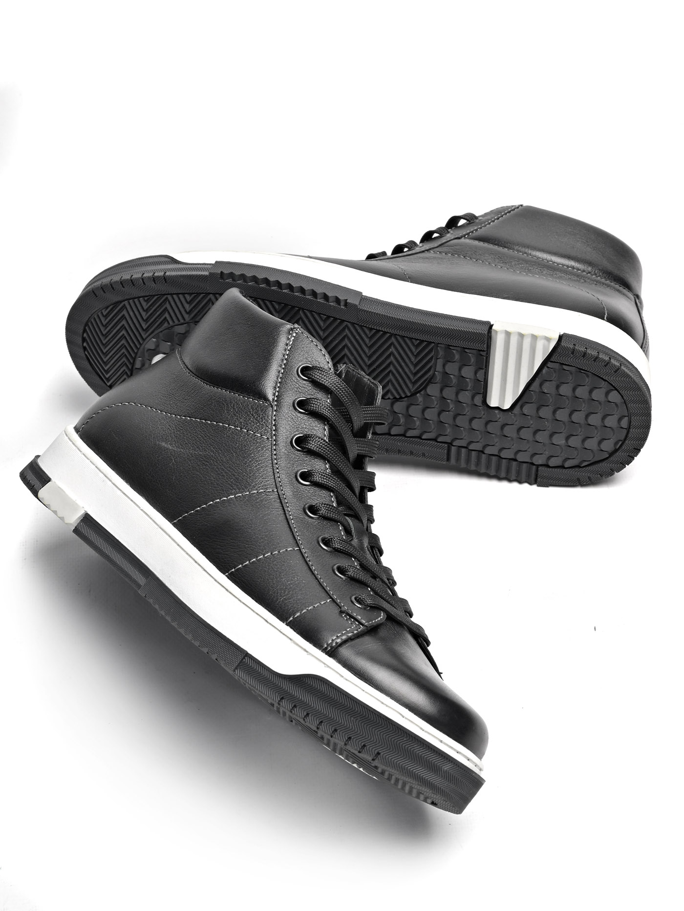 9-3969-021 Ботинки мужские Ионесси