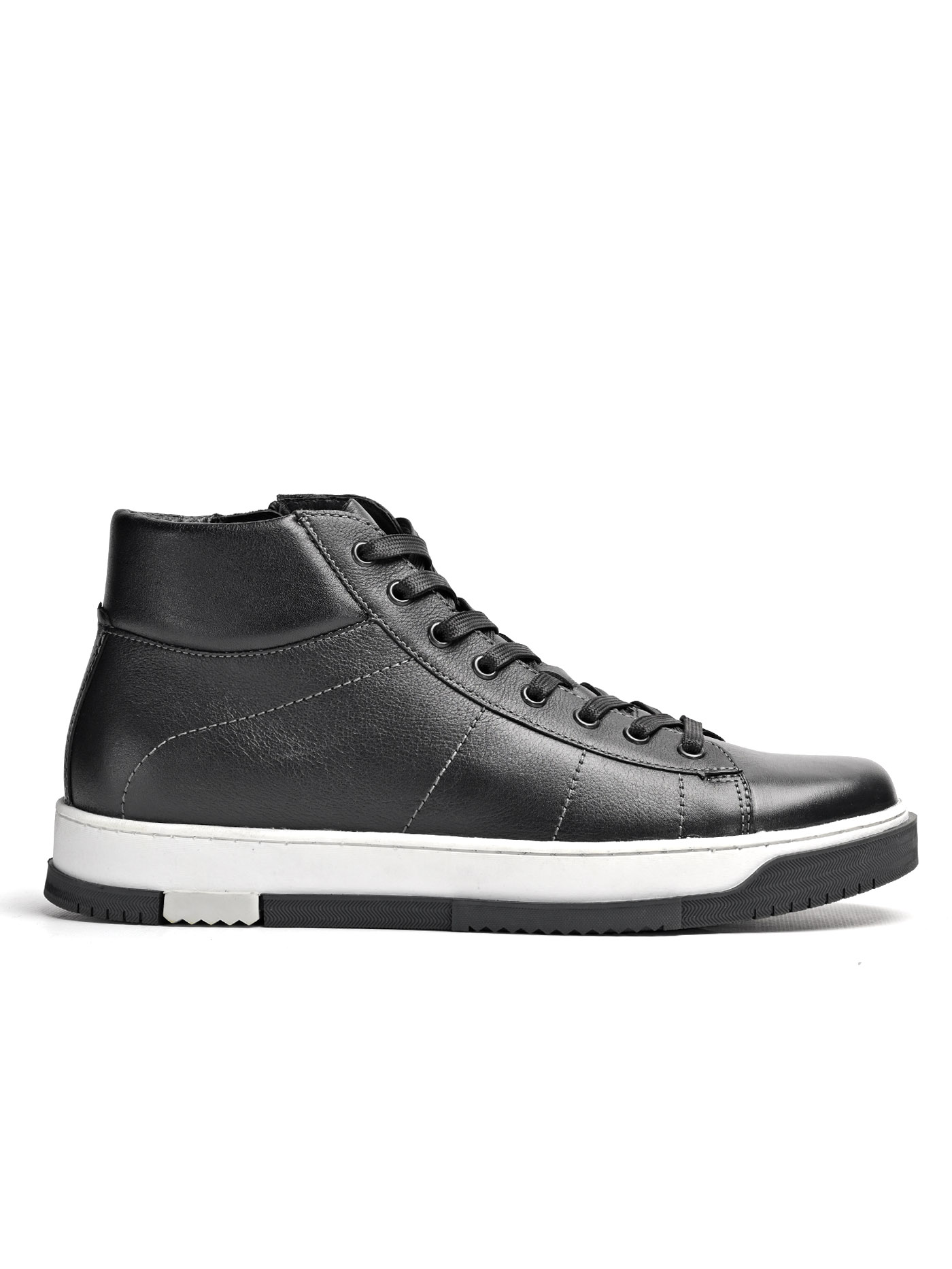 9-3969-021 Ботинки мужские Ионесси