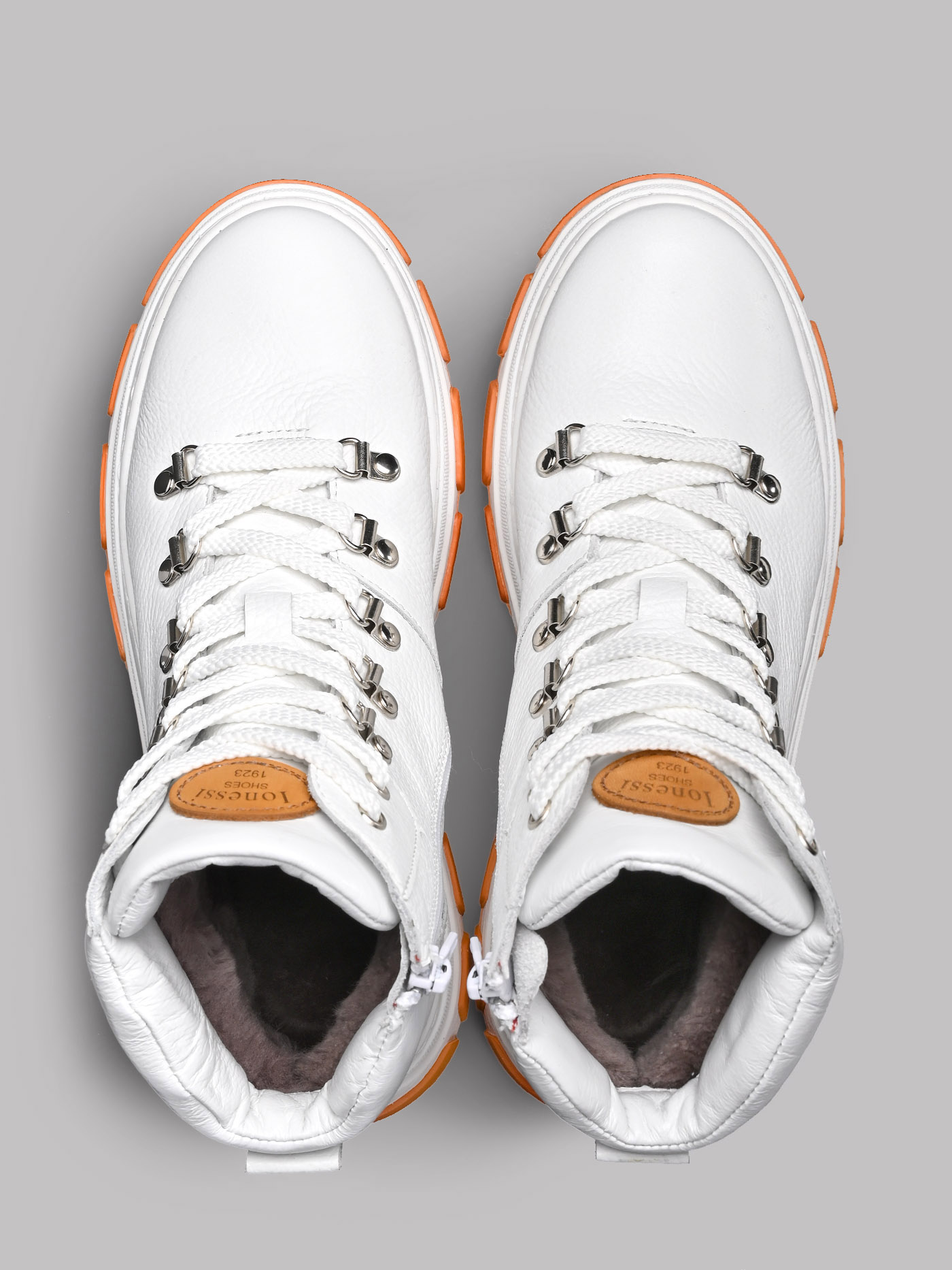 8-4409-048 Ботинки женские Ионесси