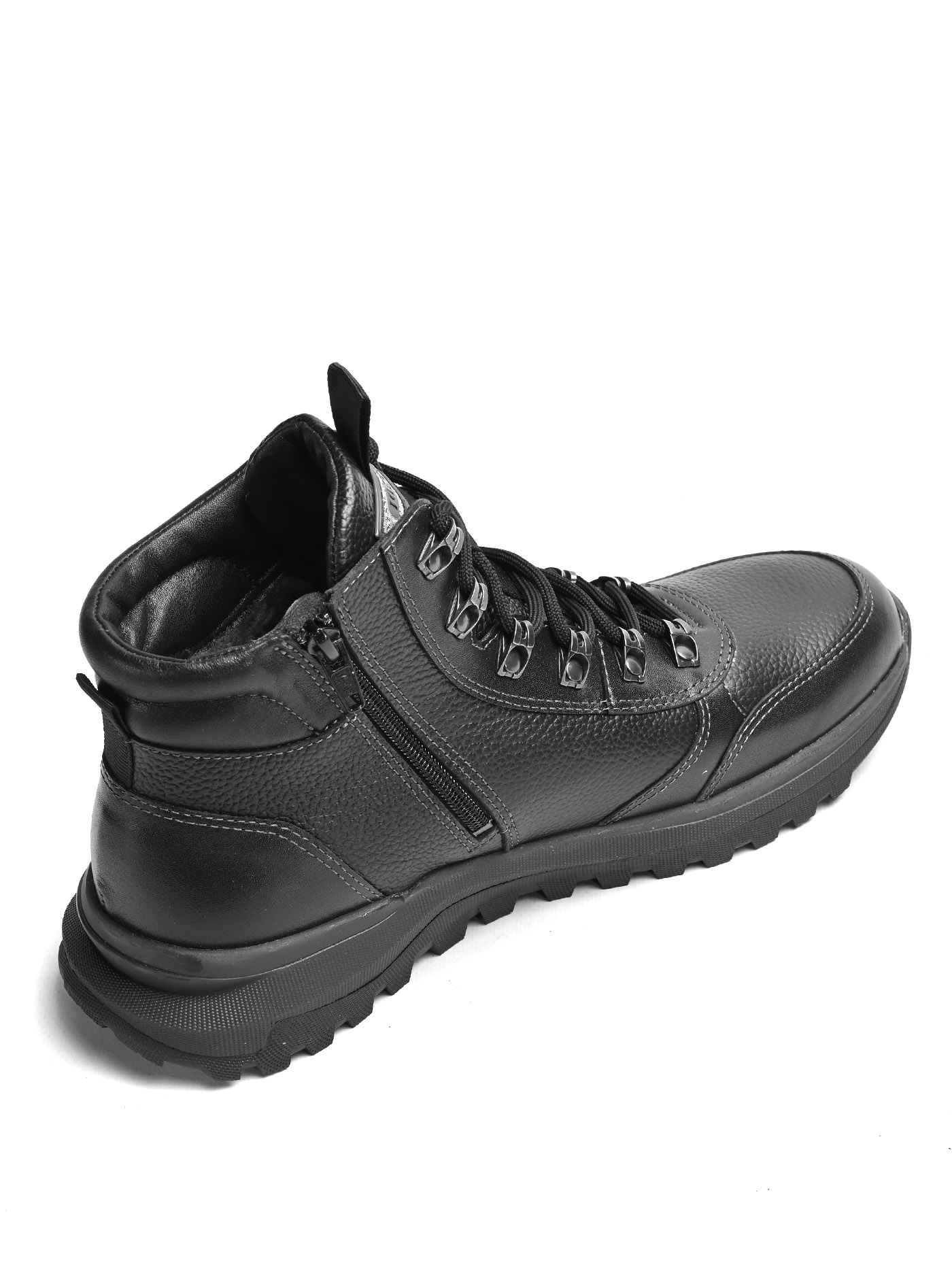 9-3997-041 Ботинки мужские Ионесси