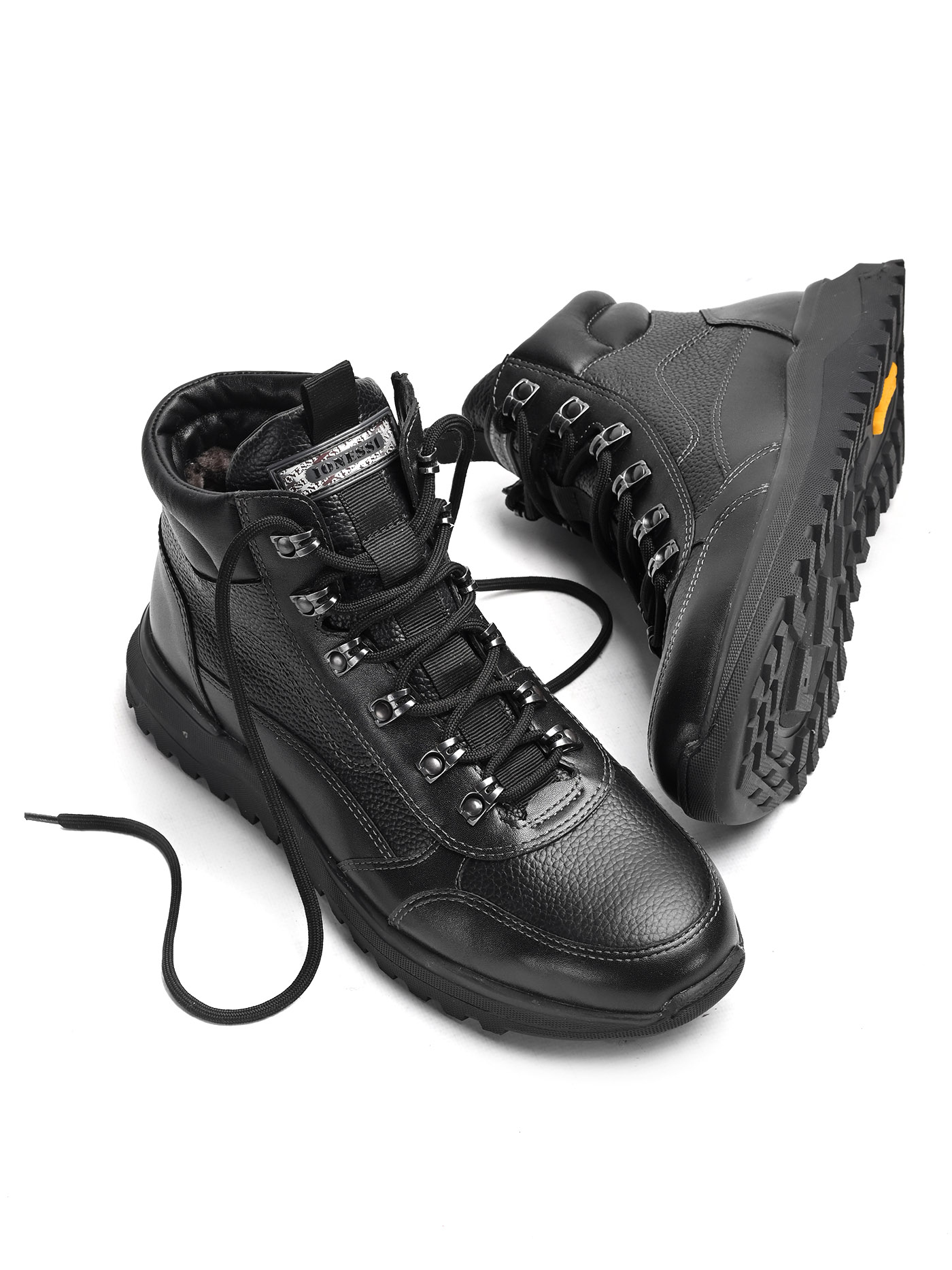 9-3997-041 Ботинки мужские Ионесси