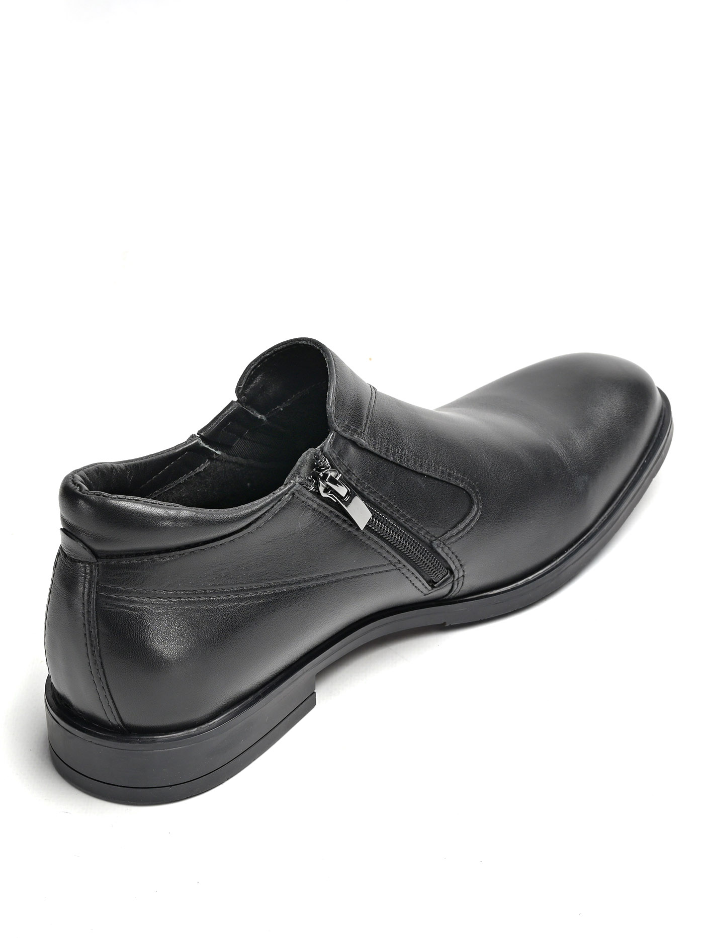 9-3970-021 Ботинки мужские Ионесси